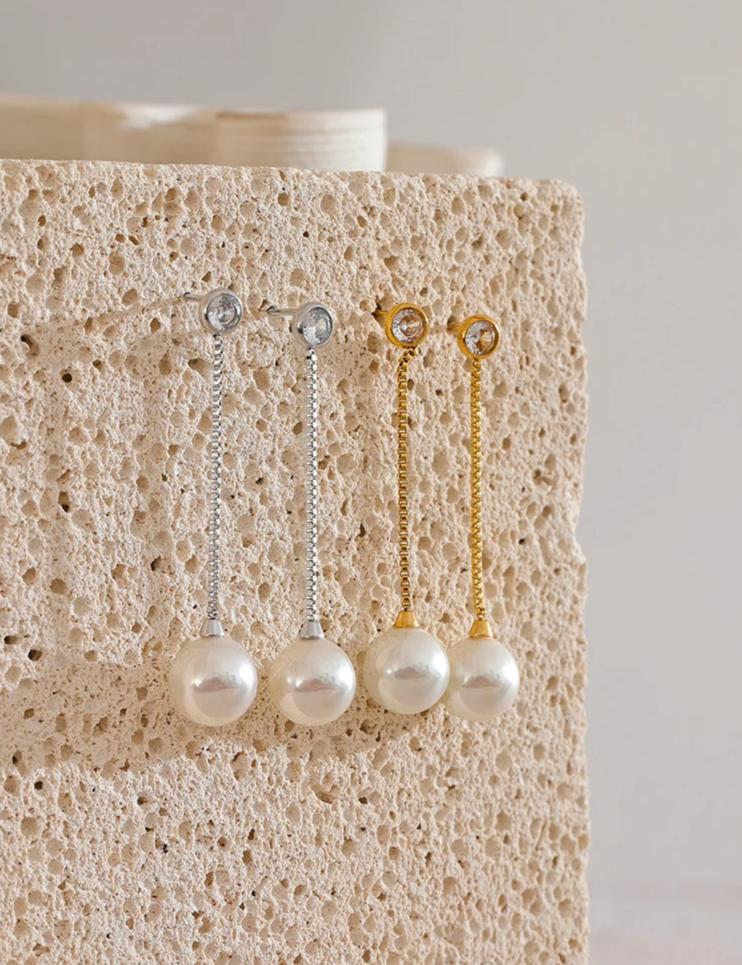 Dainty Pearl Drop Stud