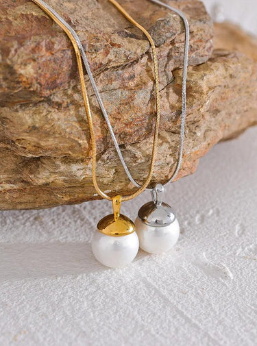 Chunky Shell Pearl  Necklace