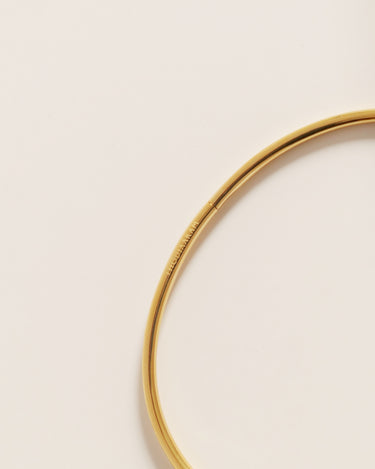 Seamless tension closure design
