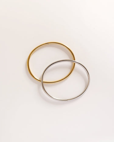 Oval shape for a comfortable fit