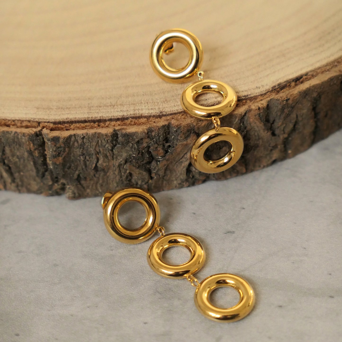 Statement 3 Circle Stud