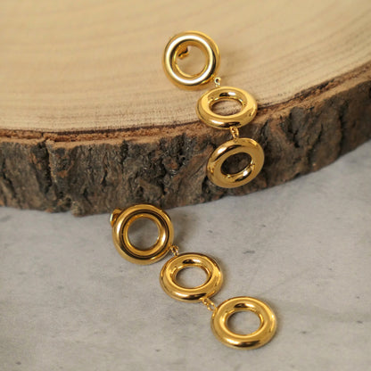 Statement 3 Circle Stud