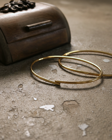 Seamless closure mechanism