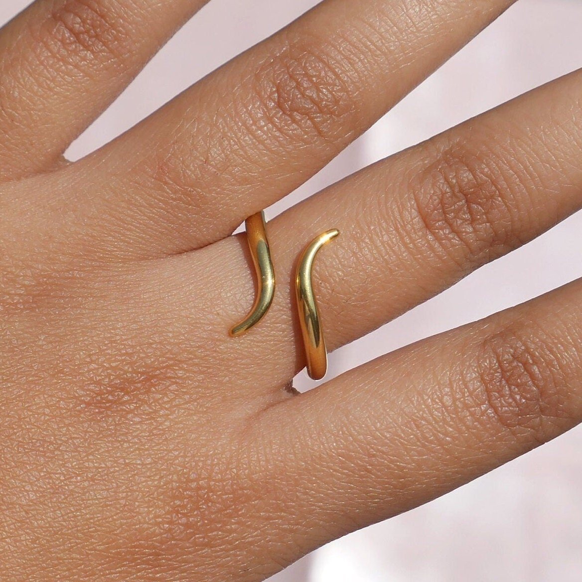 Abstract Snake Ring